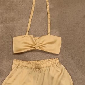 silky yellow set